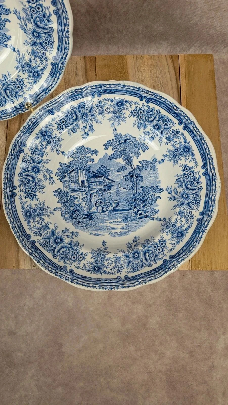 Lot de 2 assiettes creuses Lunéville – modèle The Cottage – photo 2